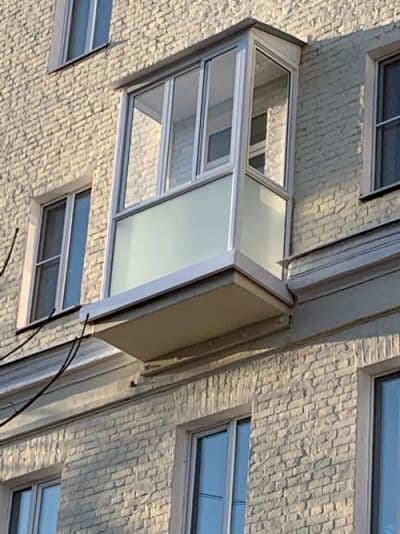 Офис окна VEKA